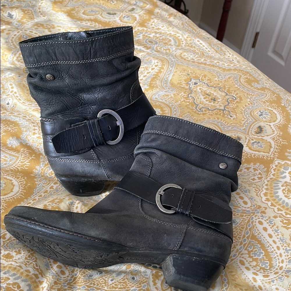 Black Slouchy Ankle Boots with Buckles and Chunky Heel